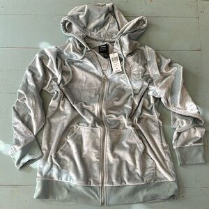 NWT winter blue frozen hooded zipup sweatshirt w embroidered Elsa & snowflakes